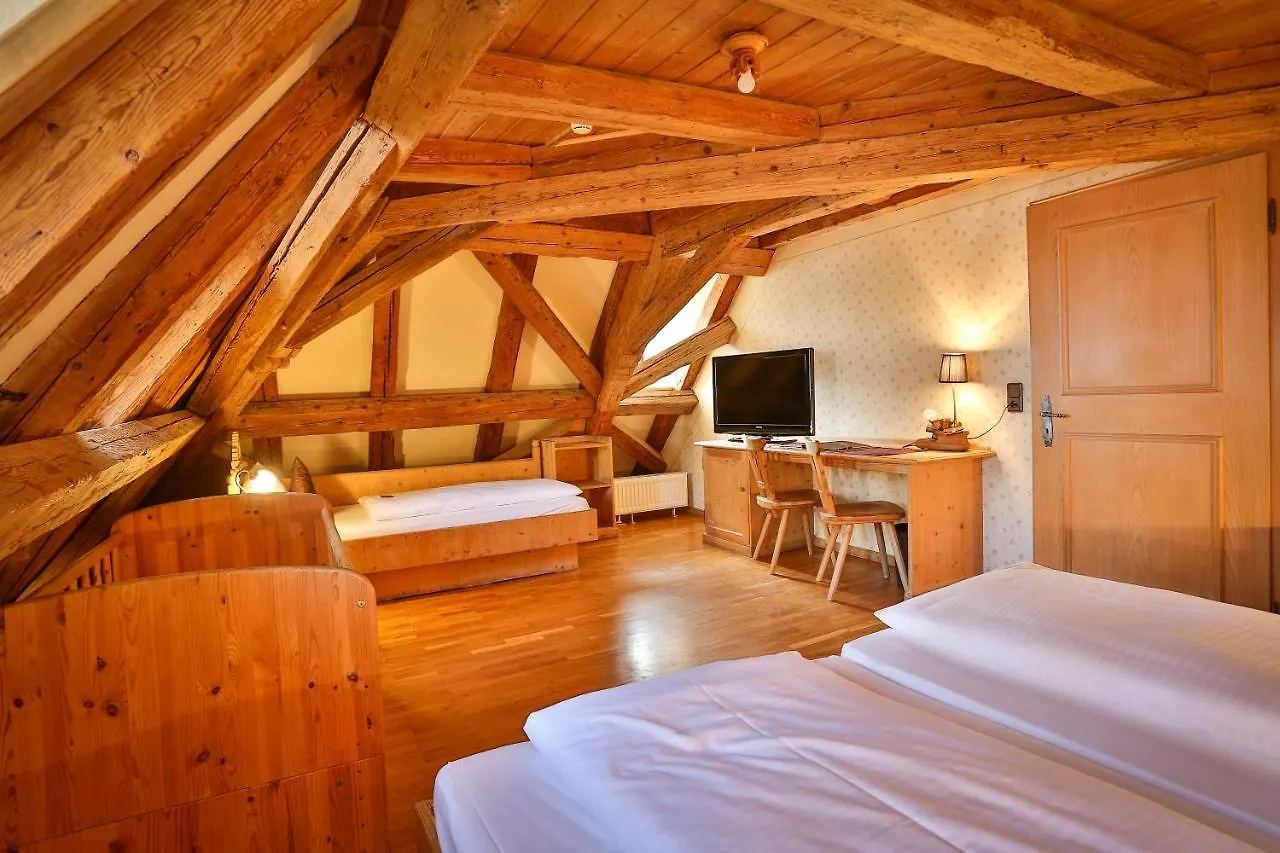 Hotel-Brauereigasthof Josef Fuchs Neusass 酒店